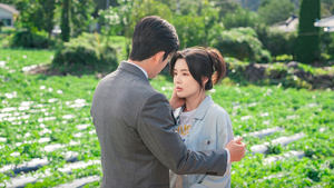 q11OMjS5HNTcGiMda4Xd7VdH1wC